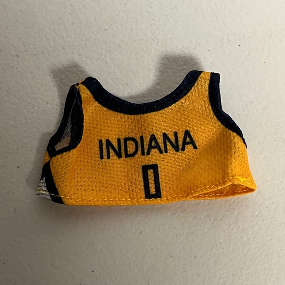 Indiana Pacers 0 Jersey Sneakers 3 Piece Outfit For Labubu Basketball Yellow - Picture 4 of 6